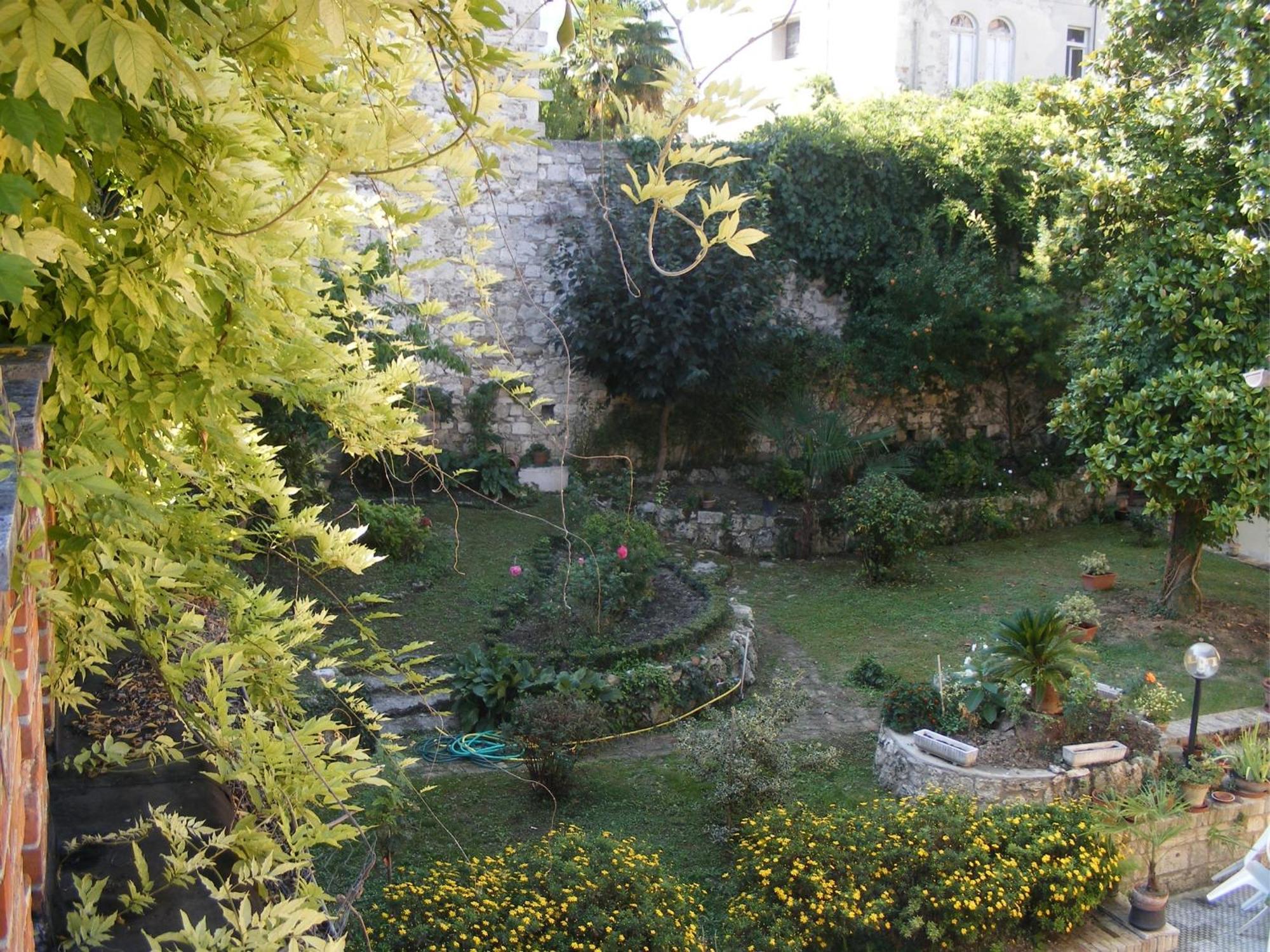 Il Giardino Segreto Di Ascoli Piceno Bed and Breakfast Buitenkant foto